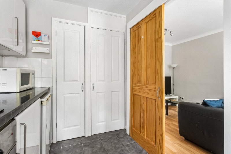Tinniswood Close, London, N5