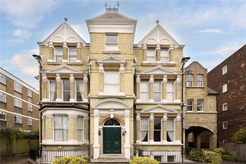 Keswick Road, London, SW15