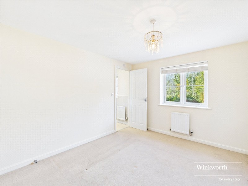 Roe Gardens, Three Mile Cross, Reading, RG7