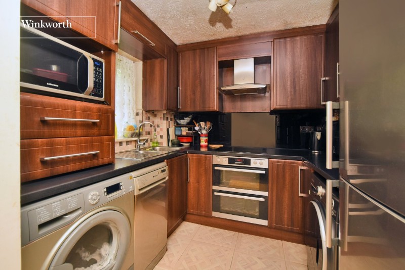 Autumn Drive, Sutton, SM2