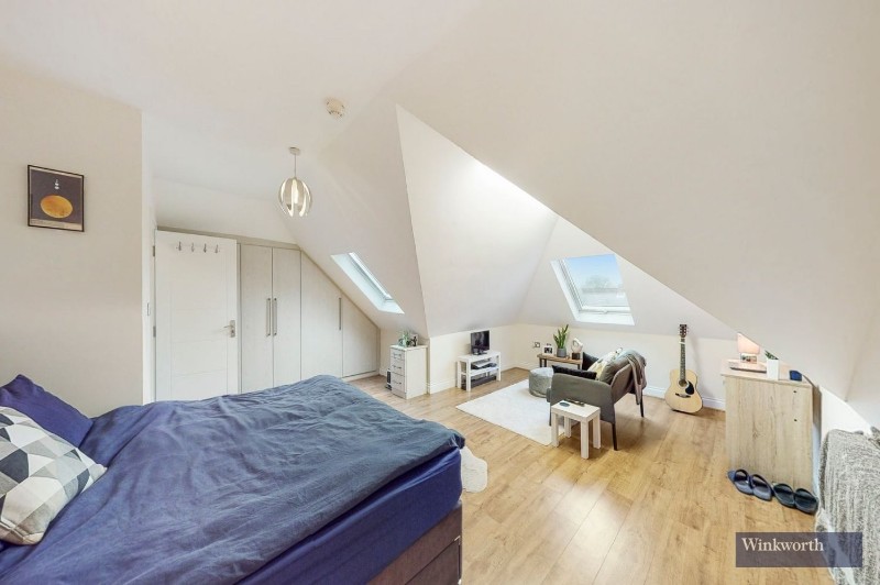 Queens Way, Hendon, NW4