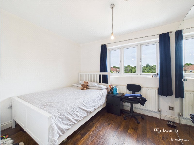 Queens Walk, Kingsbury, London, NW9