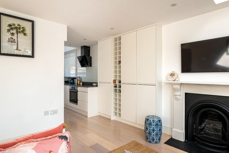 Hormead Road, London, W9