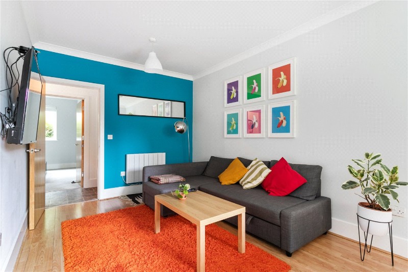 Holly Street, London, Hackney, E8