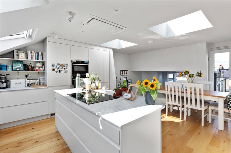 Trevelyan Road, London, SW17