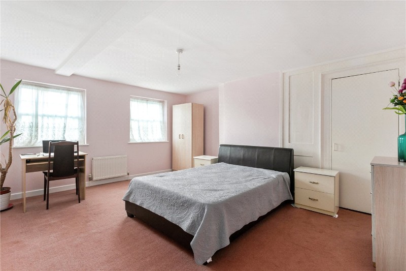 Smalley Close, London, N16