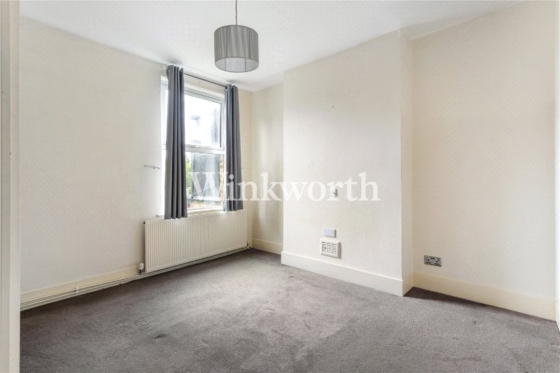St. Albans Crescent, London, N22