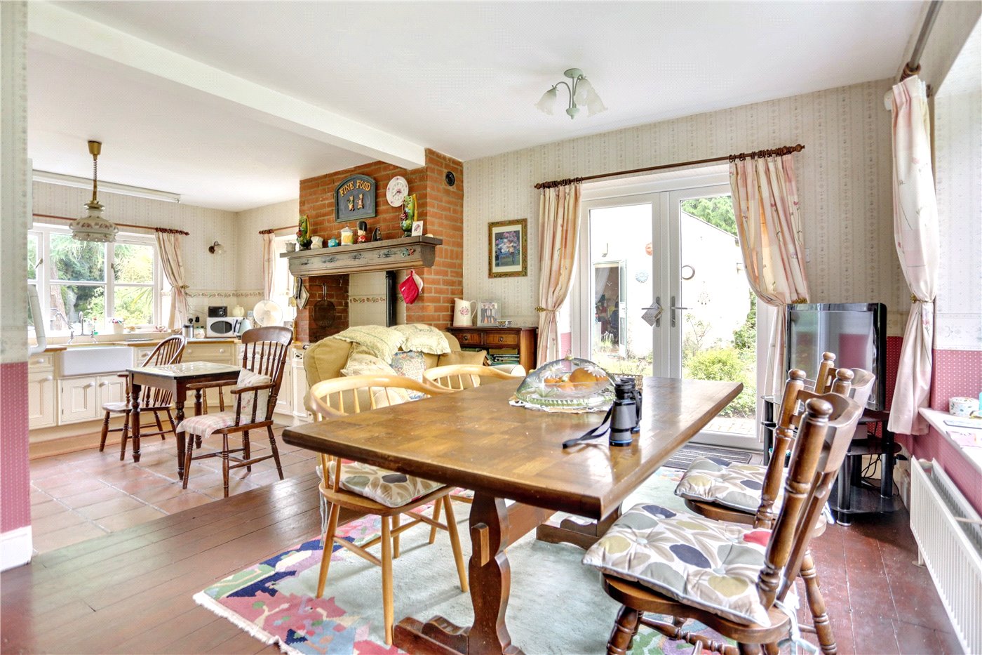 Kitchen/Dining Room