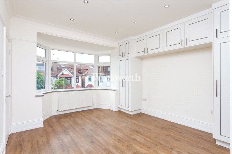 Elmcroft Crescent, London, NW11