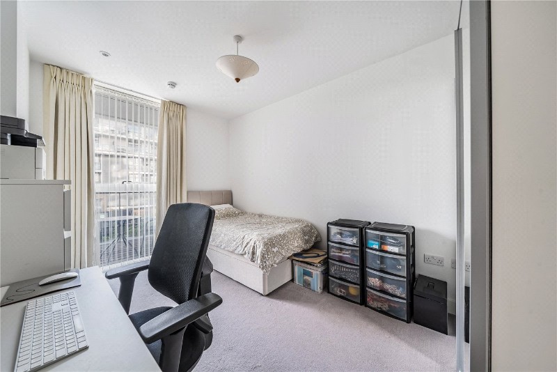 Granite Apartments, 30 River Gardens Walk, Greenwich, London, SE10