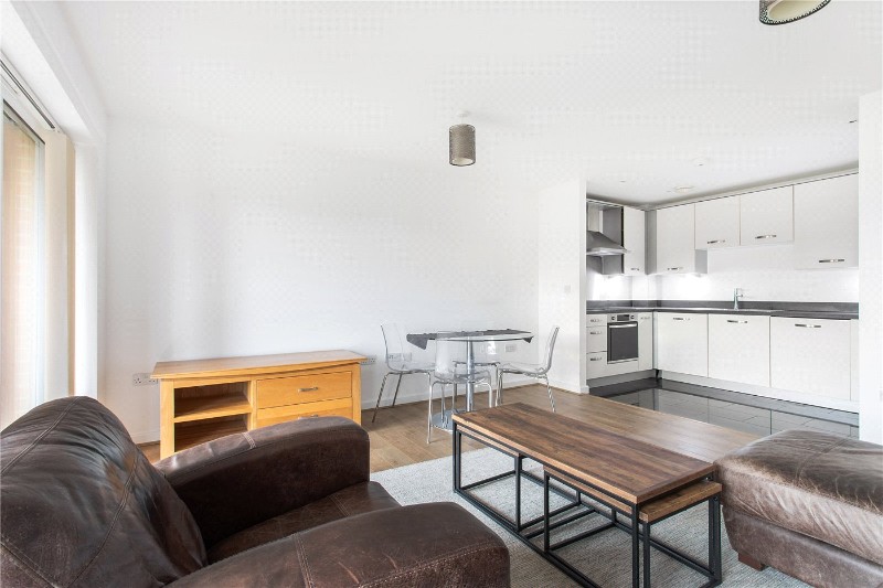 Mullins Place, London, SW4