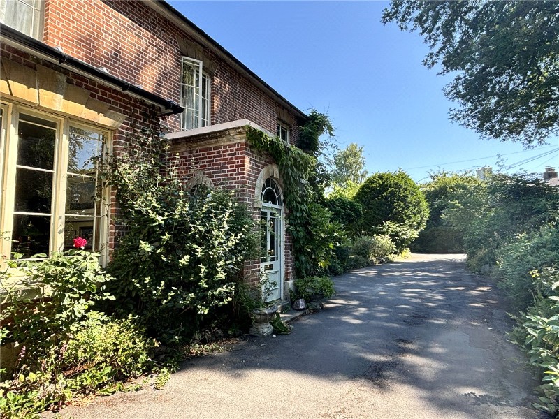 Castle Grounds, Devizes, Wiltshire, SN10