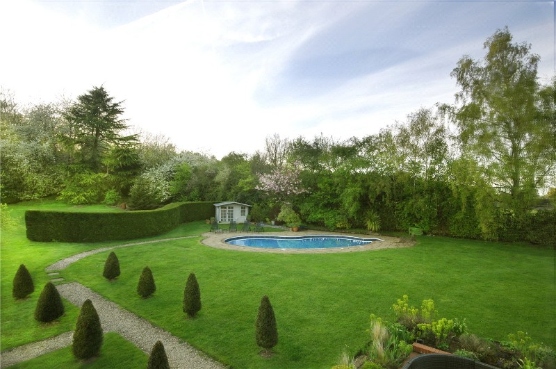 Southend, Henley-on-Thames, Buckinghamshire, RG9