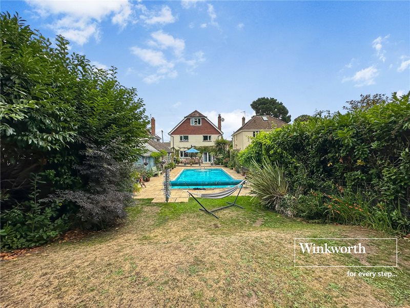 Ringwood Road, Ferndown, Dorset, BH22