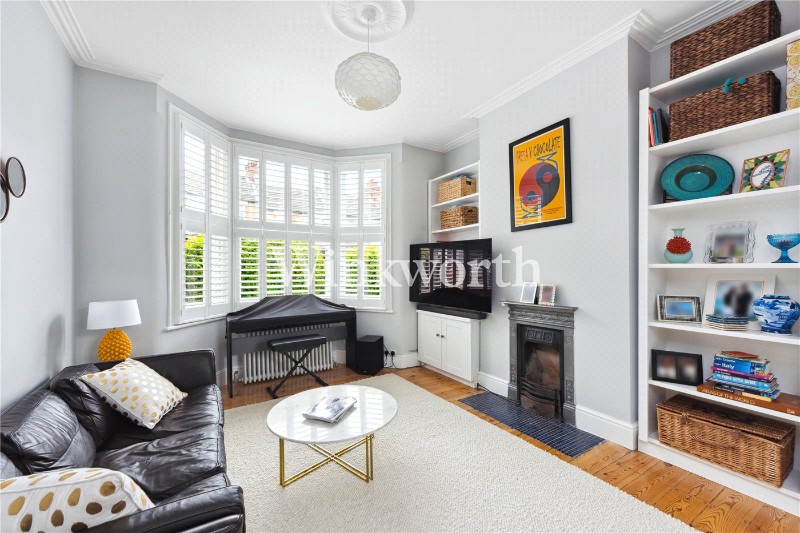 Leith Road, London, N22