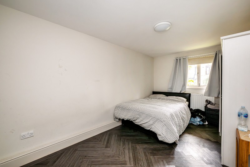 St. Ervans Road, London, W10
