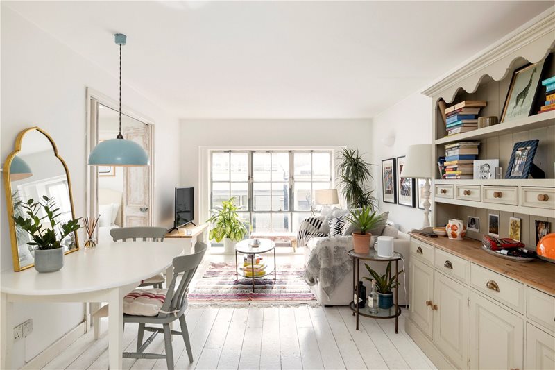 Almeida Street, London, N1