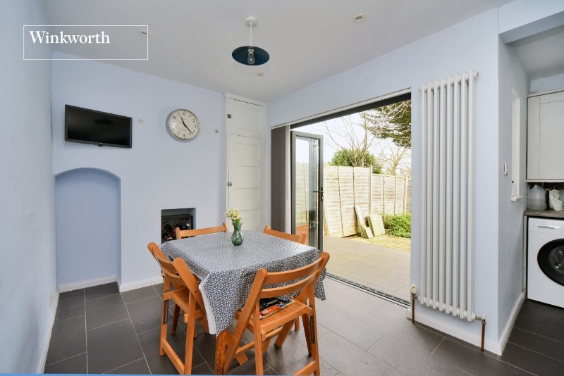 Kingshill Avenue, Worcester Park, KT4