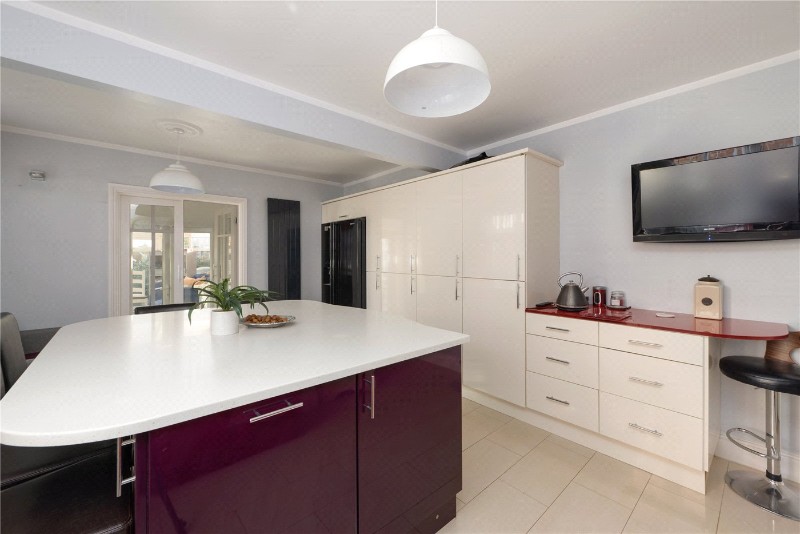 Jemmett Road, Ashford, Kent, TN23