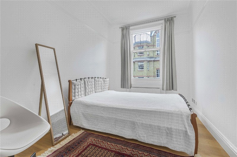 Ridgmount Gardens, London, WC1E
