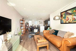 1 Spectrum Way, London, SW18