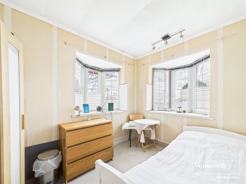 Rowsley Avenue, Hendon, NW4