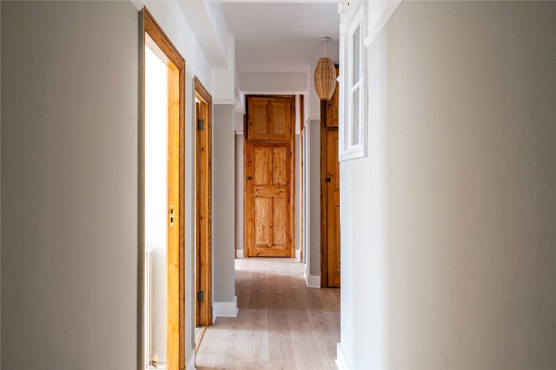 Brixton Hill, London, SW2