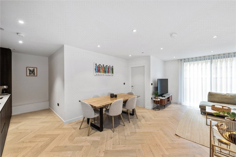 Dock Street, London, E1