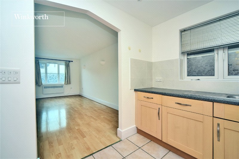 Lind Road, Sutton, Surrey, SM1