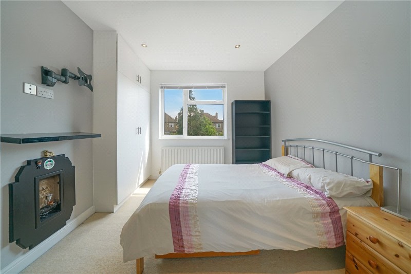 Beaford Grove, London, SW20
