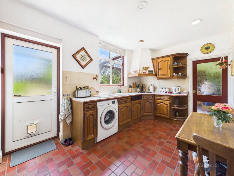 The Byeways, Surbiton, KT5