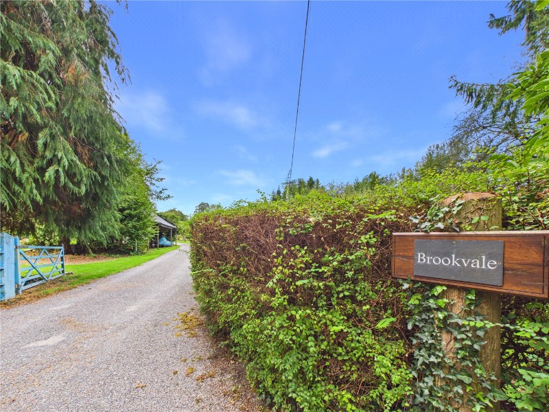 Lower Washfield, Tiverton, Devon, EX16