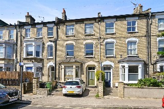 St Stephens Avenue, London, W12