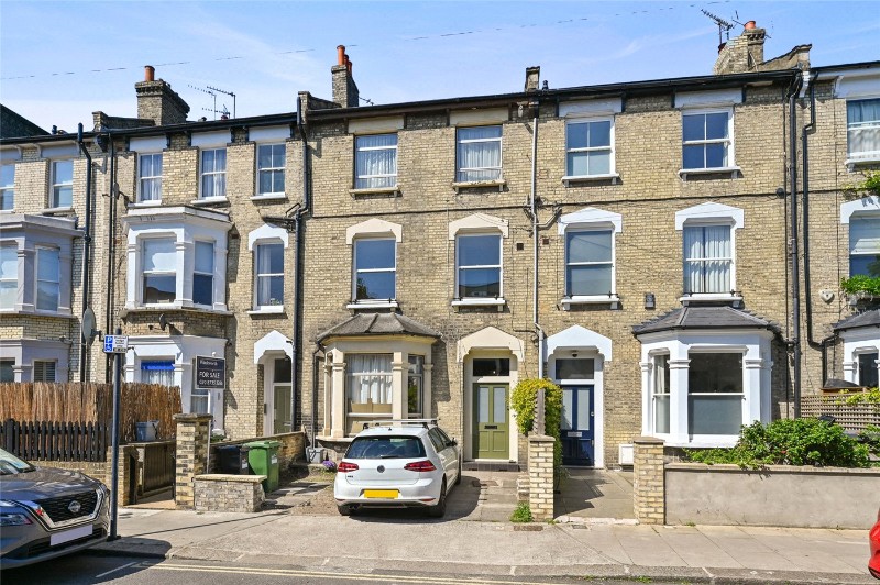 St Stephens Avenue, London, W12