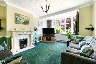 Downs Road, Epsom, Surrey, KT18