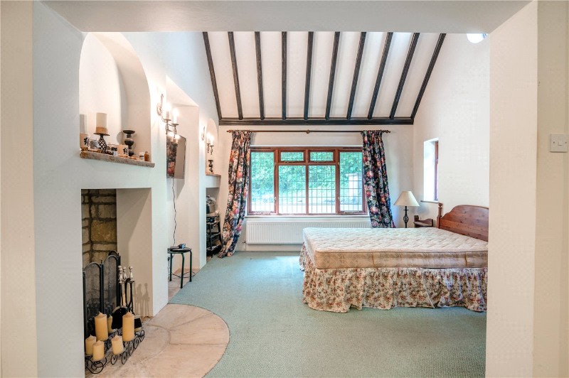 Cheltenham Road, Painswick, Stroud, Gloucestershire, GL6