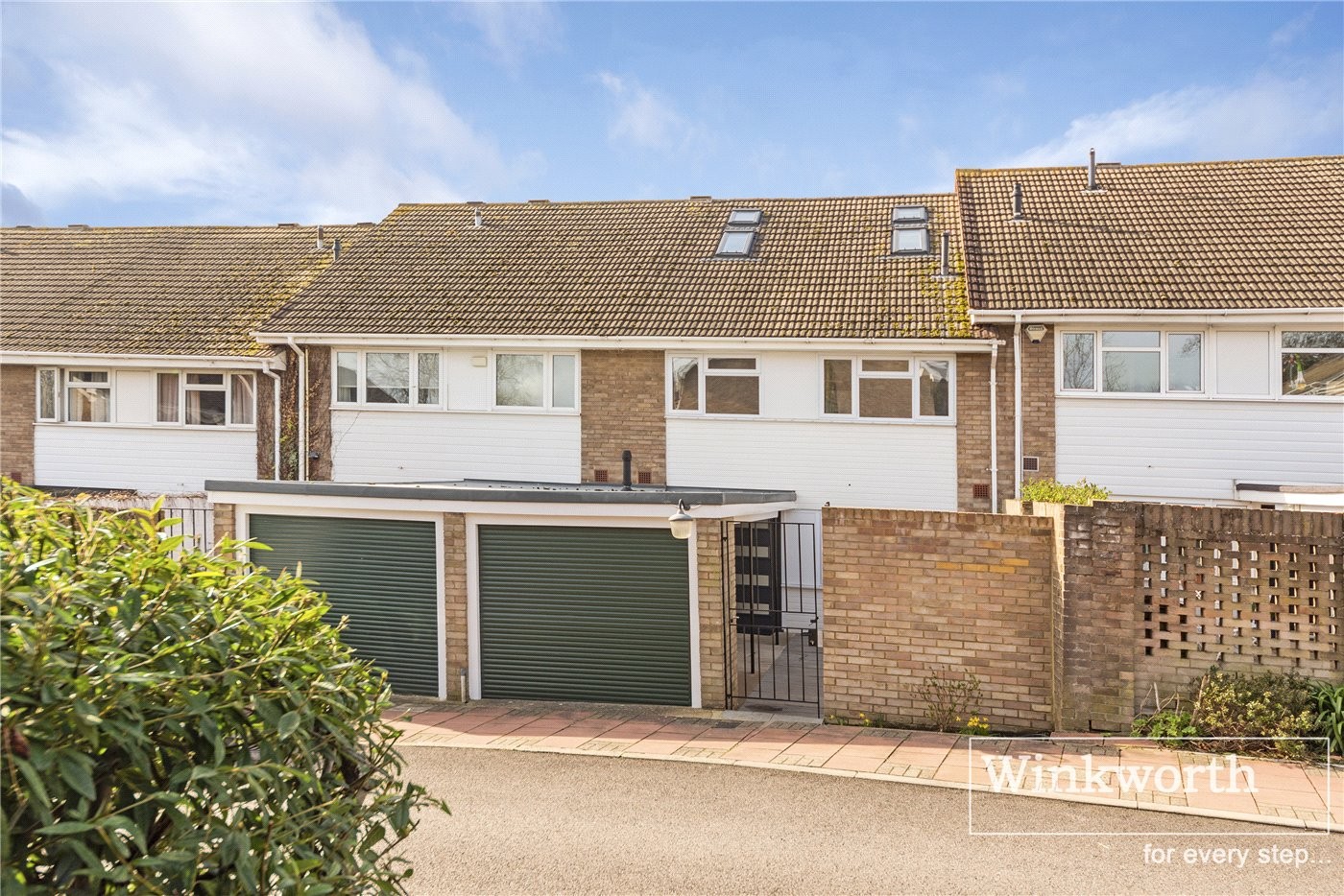 5 bedroom property for sale in The Heights, Foxgrove Road, Beckenham