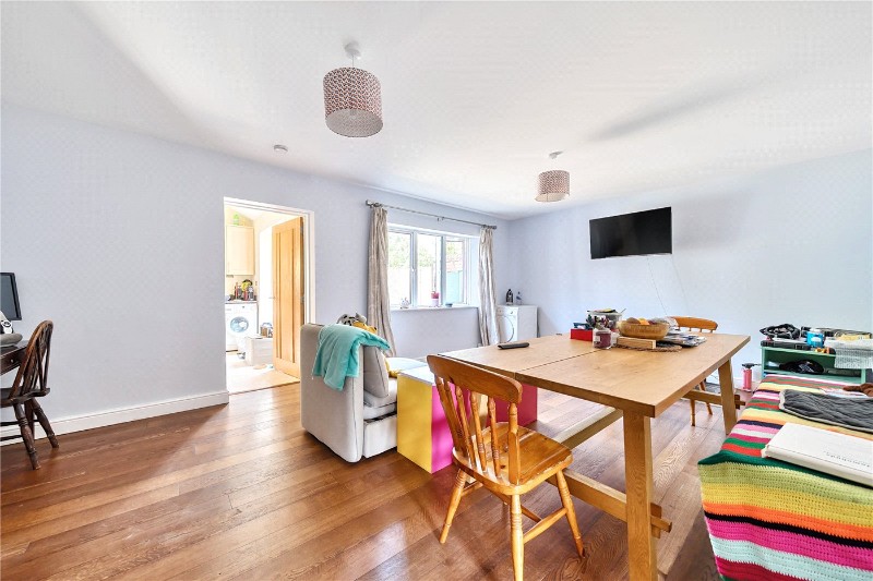 Green Lane, Farnham, United Kingdom, GU9