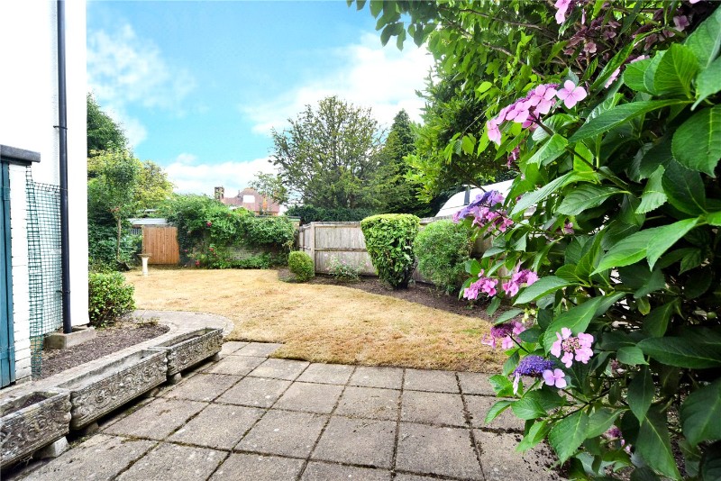 Cheviot Close, Banstead, Surrey, SM7