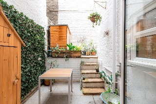 Chesterton Road, London, W10