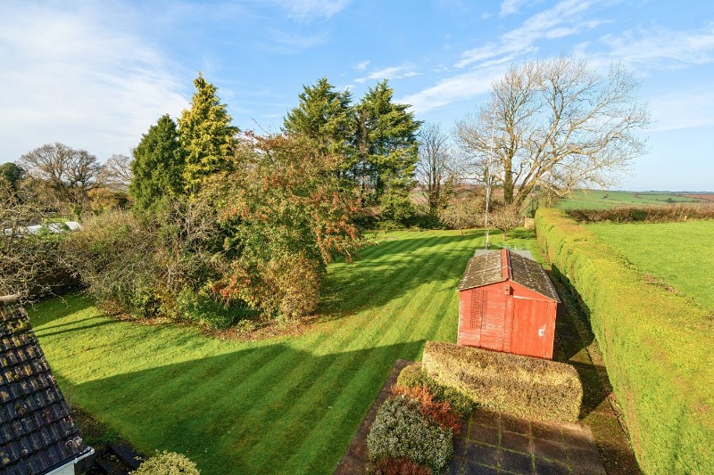 Crediton, Devon, EX17