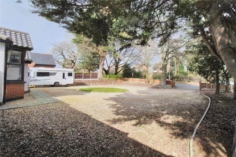 Fakenham Road, Taverham, Norwich, Norfolk, NR8