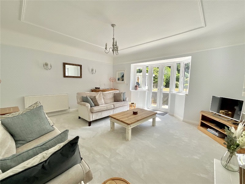 East Cliff Way, Friars Cliff, Dorset, BH23