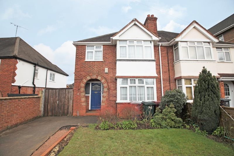 Wokingham Road, Reading, Berkshire, RG6