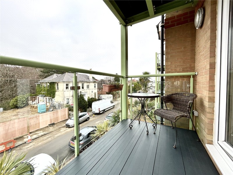Earle Road, Bournemouth, BH4