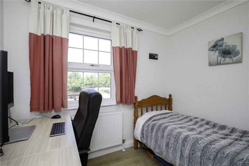 Saxon Drive, London, W3