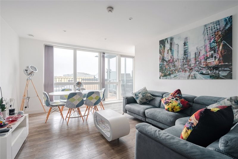 Carney Place, London, SW9