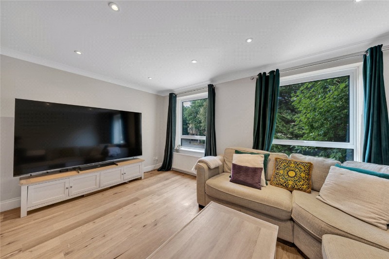 Abinger Mews, London, W9