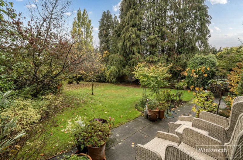 The Avenue, Chobham, Woking, Surrey, GU24