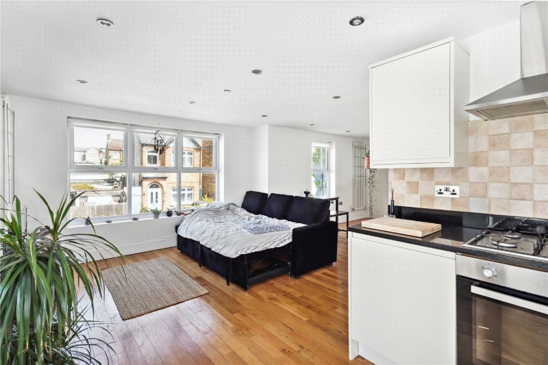 Fallsbrook Road, London, SW16